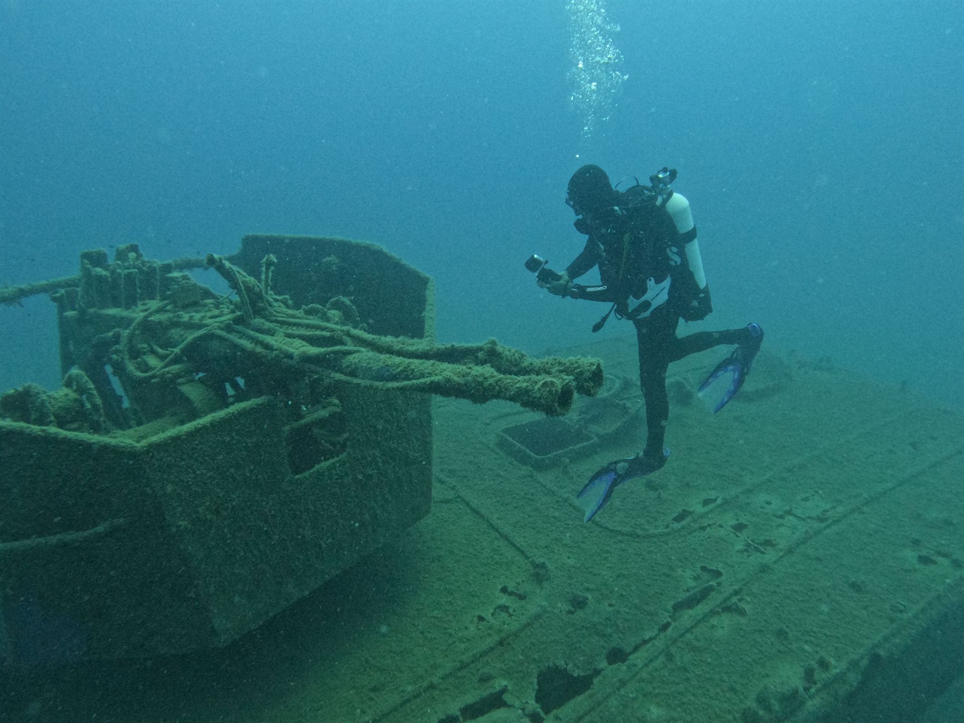 Can Non-Divers Enjoy a Diving Holiday in Saranda?